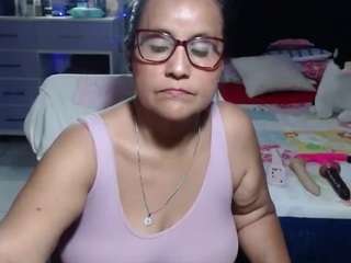 samy-mature live webcam show