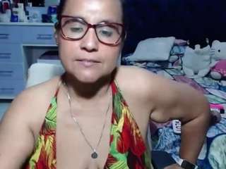 samy-mature live webcam show