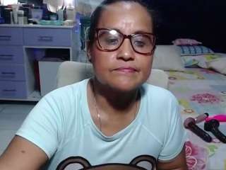 Samy-mature live webcam show
