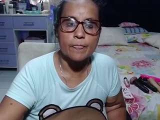 samy-mature