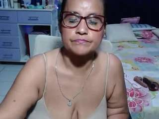 samy-mature