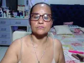 Samy-mature live webcam show