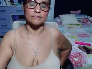 samy-mature