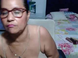 Samy-mature live webcam show