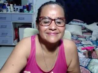 samy-mature