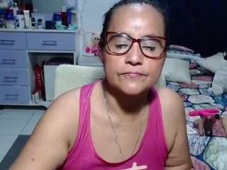samy-mature