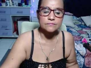 samy-mature