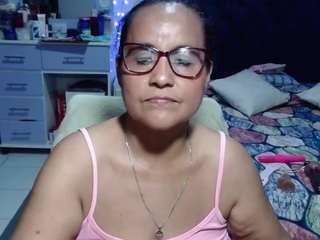 samy-mature