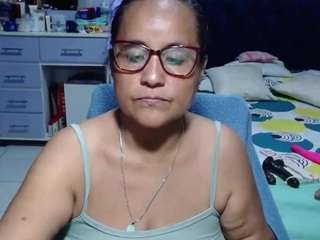 samy-mature