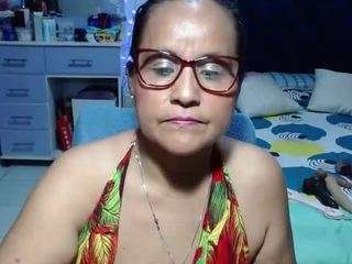 samy-mature