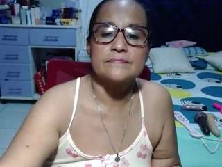 samy-mature