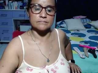 samy-mature