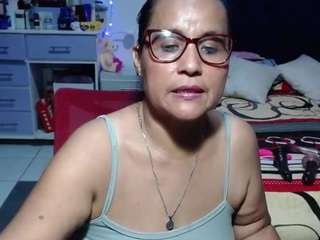 samy-mature cam