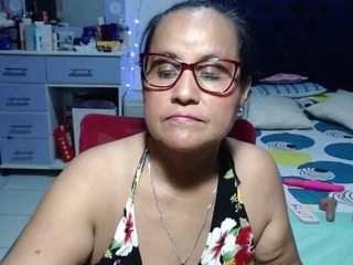 samy-mature