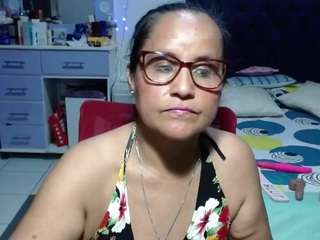 samy-mature
