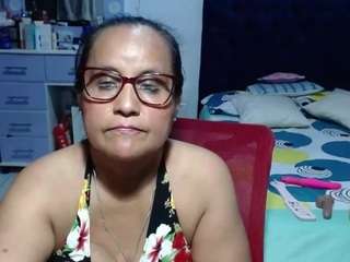 samy-mature