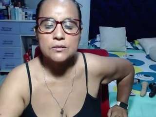 samy-mature