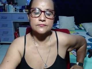 samy-mature
