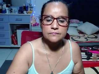 samy-mature