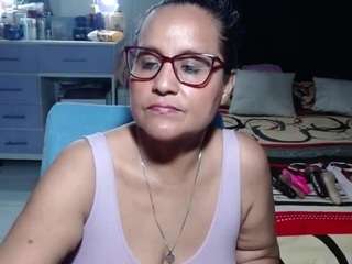 samy-mature
