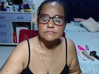 samy-mature