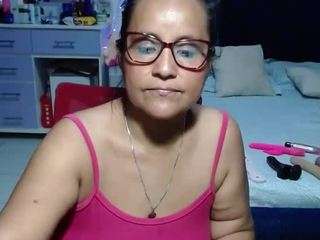 samy-mature