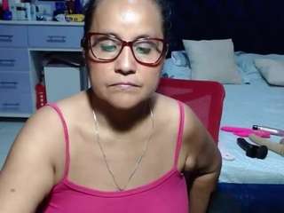 samy-mature