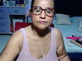 samy-mature
