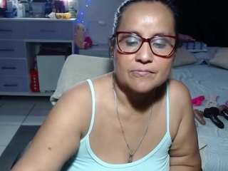 samy-mature