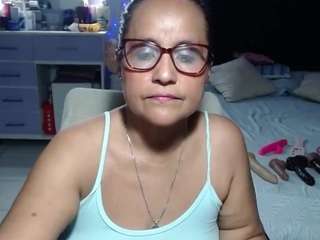 samy-mature