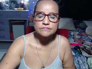 Samy-mature live cam preview