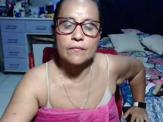 Samy-mature live cam preview