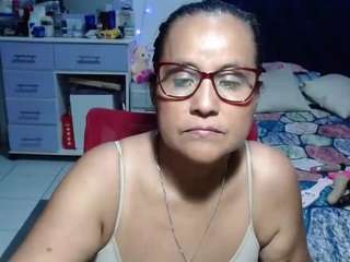Samy-mature live cam preview