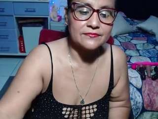 samy-mature