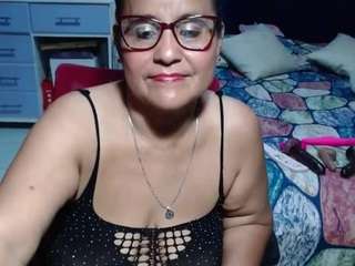 samy-mature