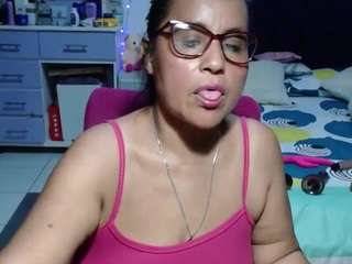samy-mature
