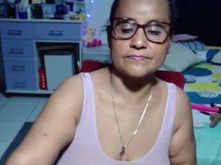 samy-mature