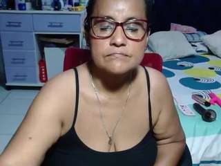 samy-mature