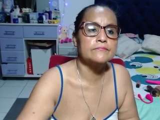 Samy-mature live cam preview