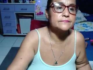 samy-mature