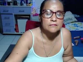 samy-mature