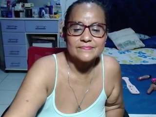samy-mature