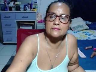 samy-mature