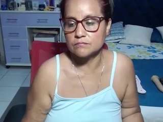 samy-mature