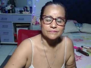 samy-mature