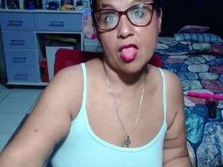 samy-mature