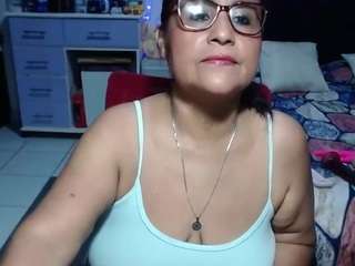 samy-mature
