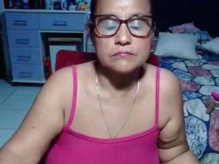 samy-mature