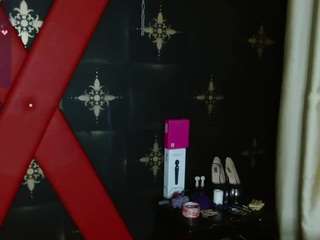 jolie-colette's CamSoda show and profile