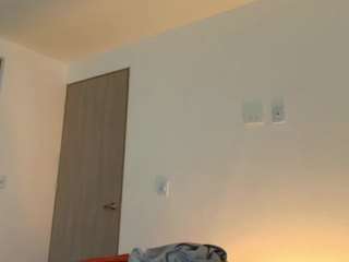 melonsboobss, female webcam model,  years old, on live webcam